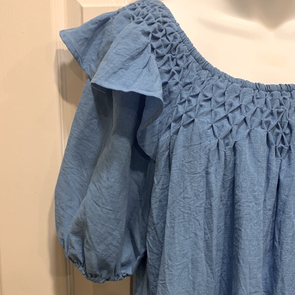 Blue gathered ruched dress ❤️New Listing❤️ - Picture 3 of 8